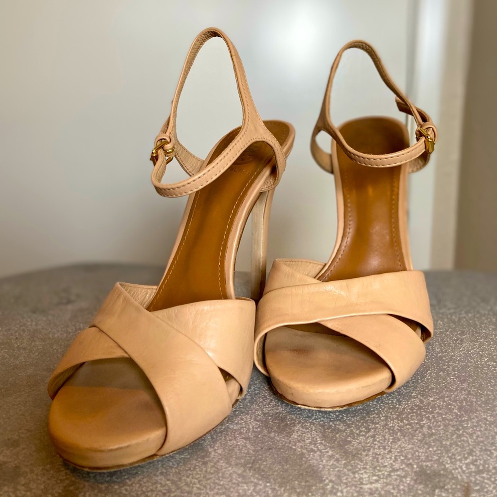 SPRING SALE Tory Burch Nude Sandal Heel